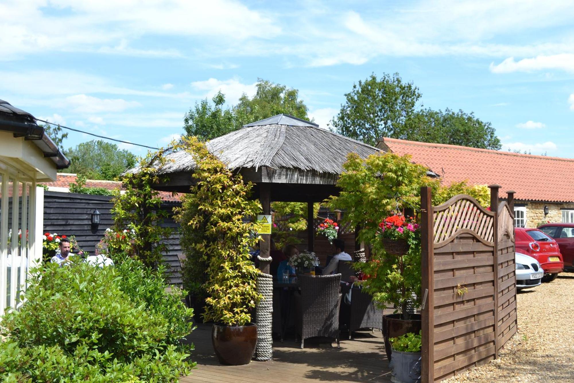The Crown Inn ปีเตอร์โบโรห์ ภายนอก รูปภาพ